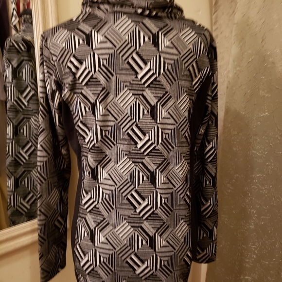 Linea Domani turtleneck - Picture 2 of 2